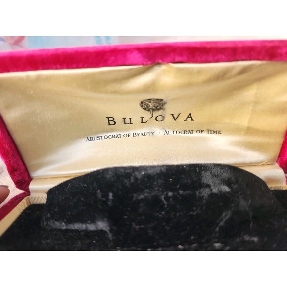 Vintage Bulova Aristocrat Beauty Red Burgandy Velvet Watch Box Empty Case main image 6